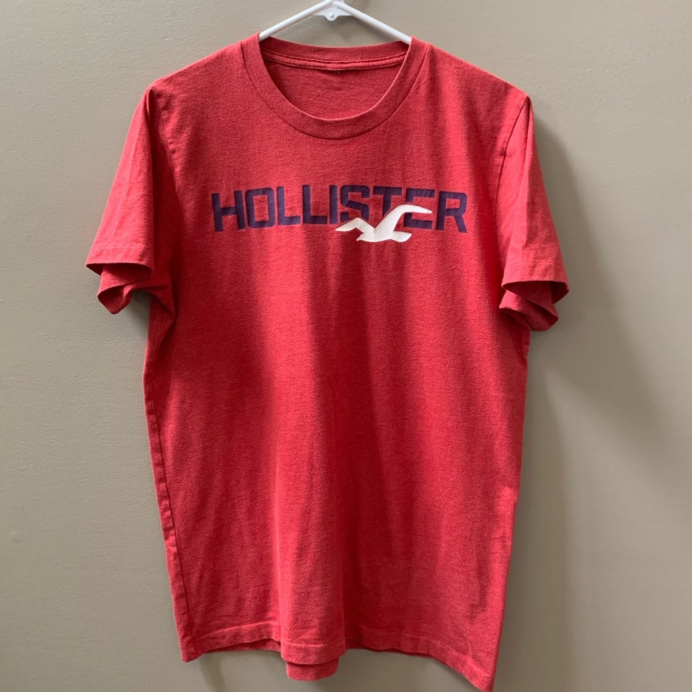 HOLLISTER T-shirt